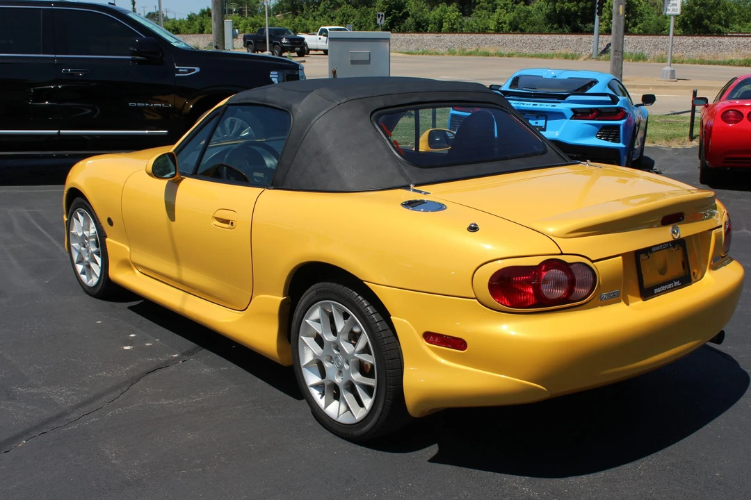 2002 Mazda NB MX-5 Miata - Image 6 of 31