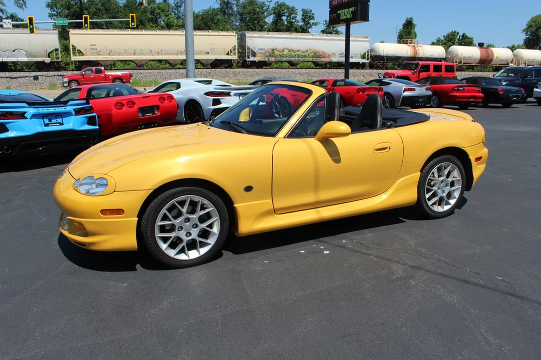 2002 Mazda NB MX-5 Miata - Image 14 of 31