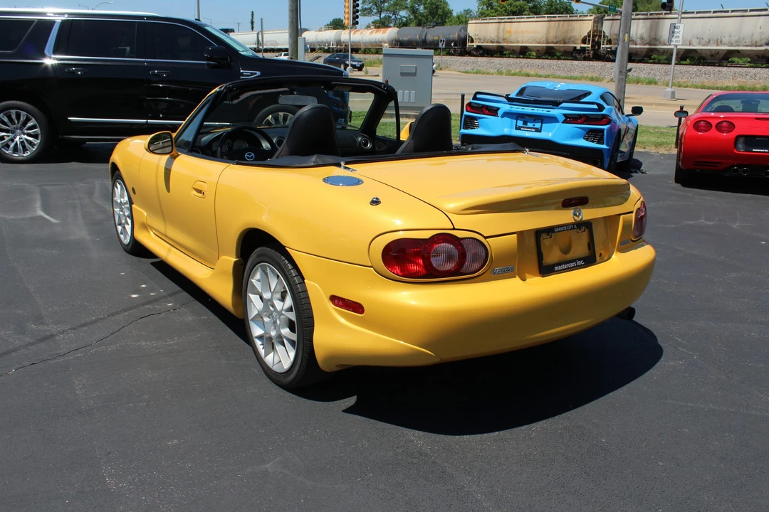 2002 Mazda NB MX-5 Miata - Image 18 of 31