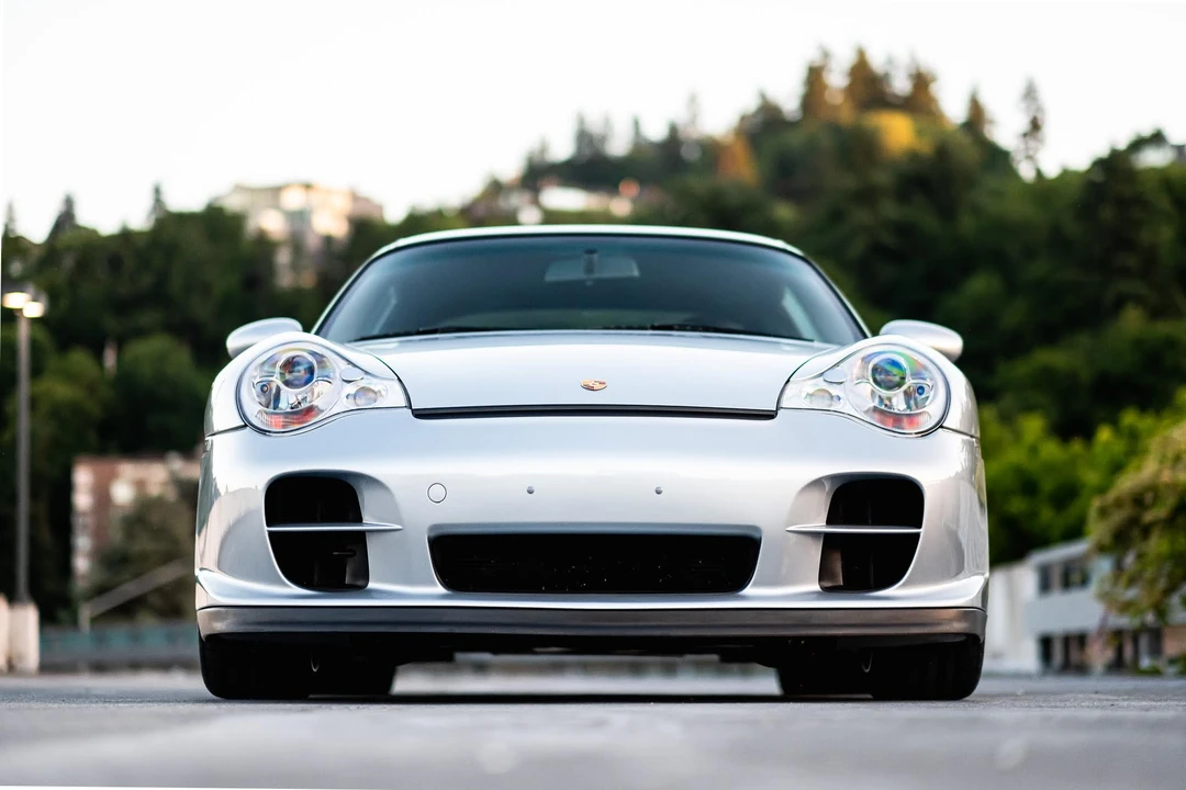2002 Porsche 996 Turbo - Image 25 of 31