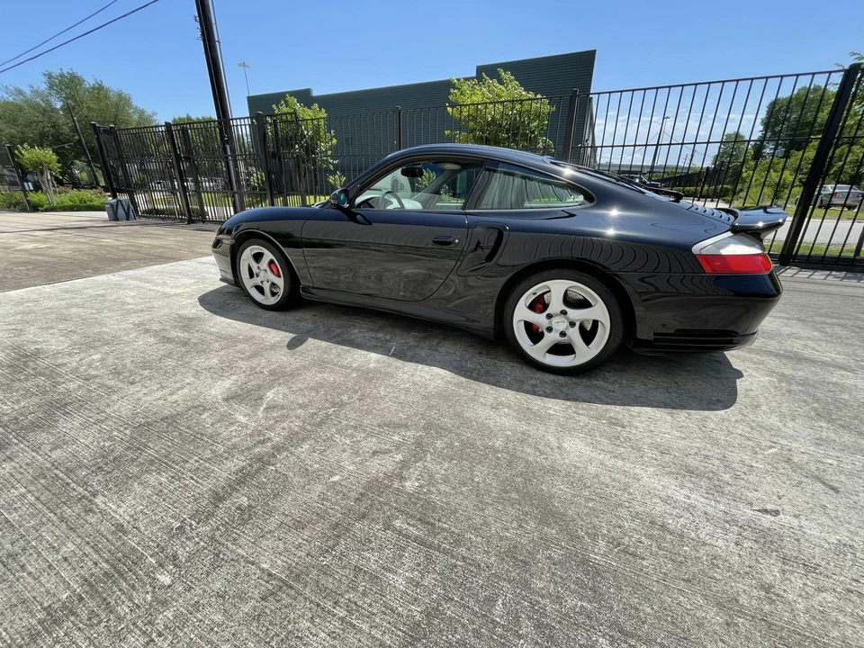 2002 Porsche 996 Turbo - Image 6 of 31