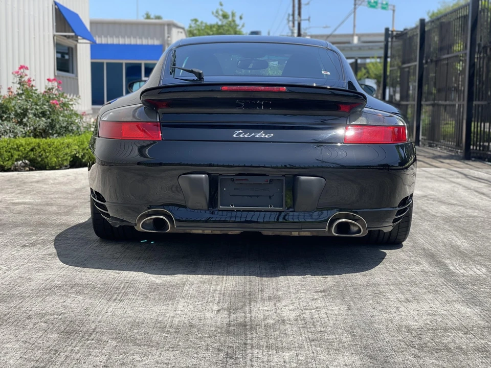 2002 Porsche 996 Turbo - Image 12 of 31