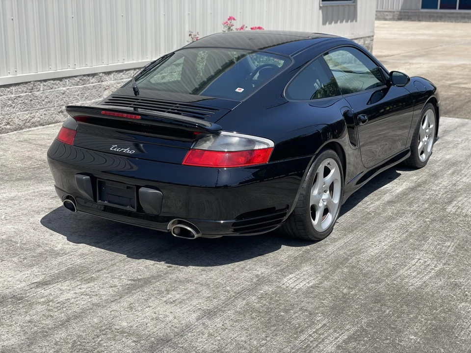 2002 Porsche 996 Turbo - Image 15 of 31