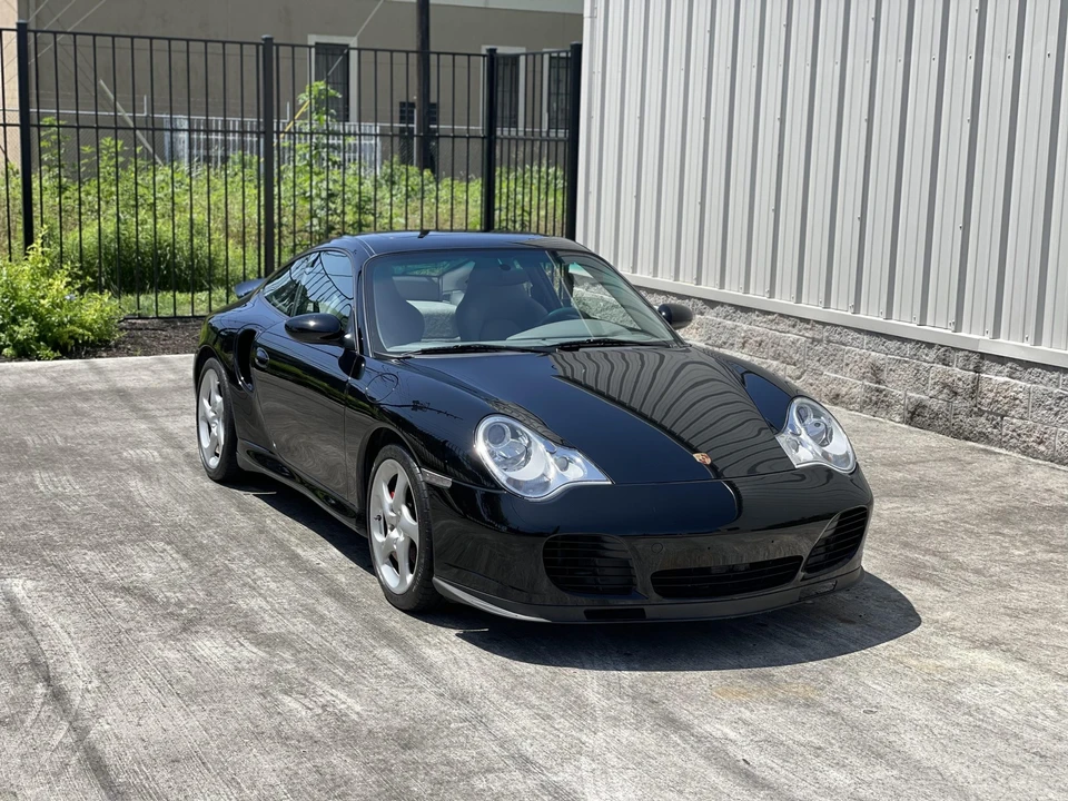 2002 Porsche 996 Turbo - Image 18 of 31