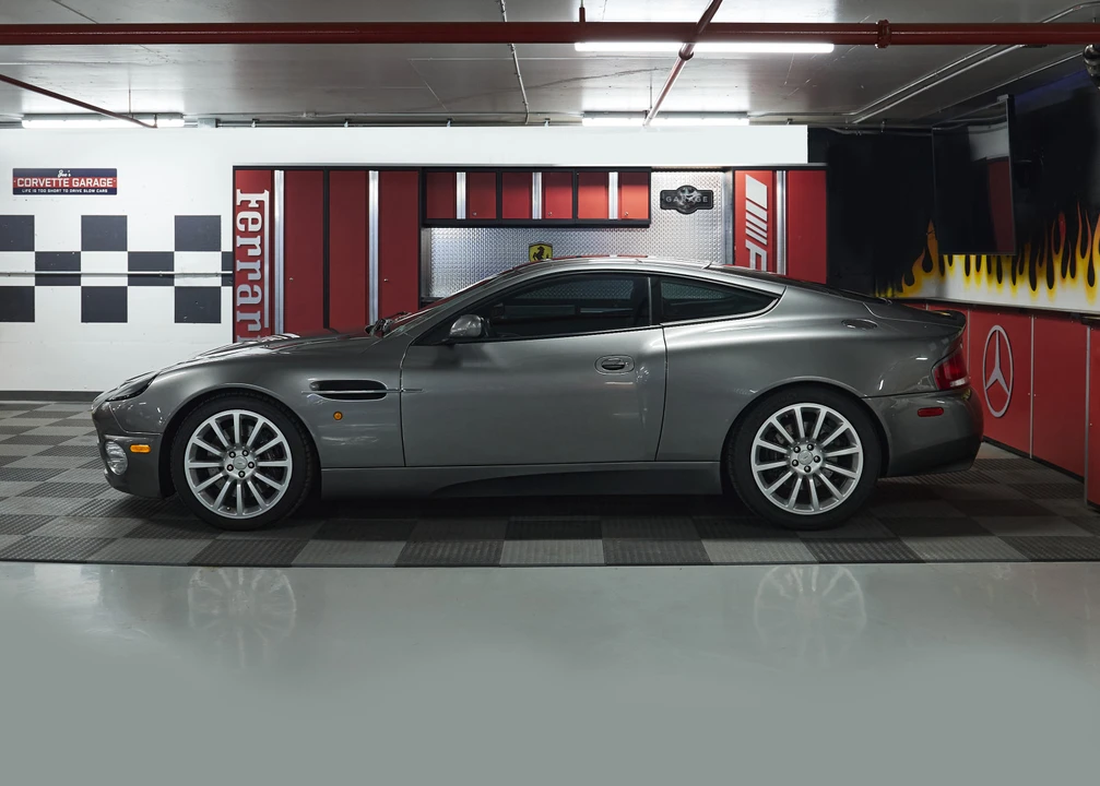 2003 Aston Martin Vanquish 1st Gen - Image 6 of 31