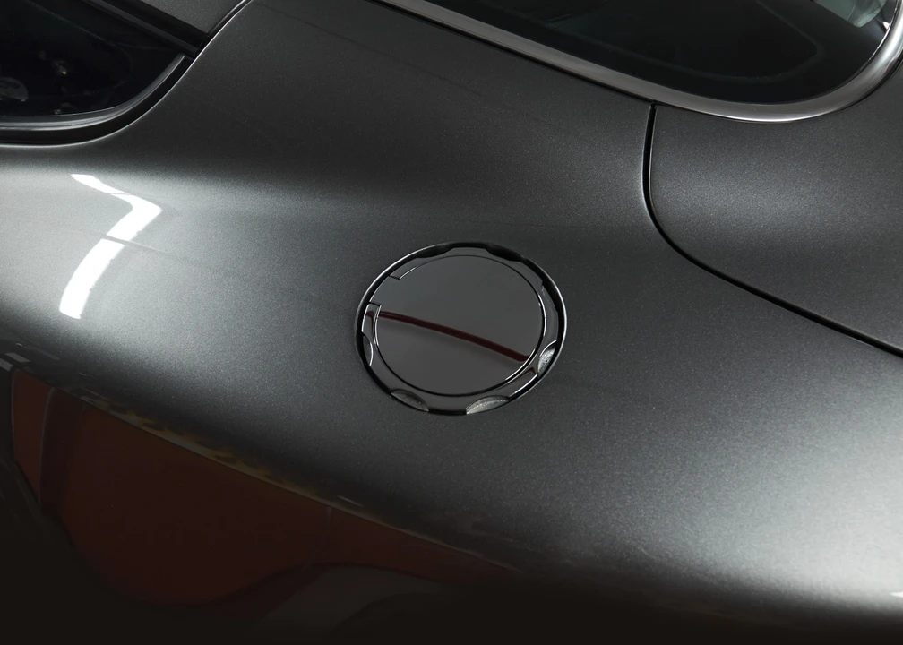 2003 Aston Martin Vanquish 1st Gen - Image 13 of 31