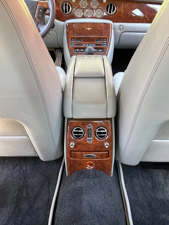 2003 Bentley Arnage T - Image 28 of 31