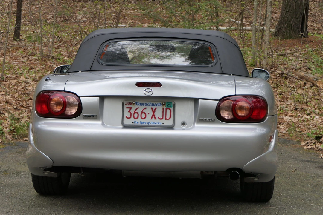 2003 Mazda NB MX-5 Miata - Image 9 of 31