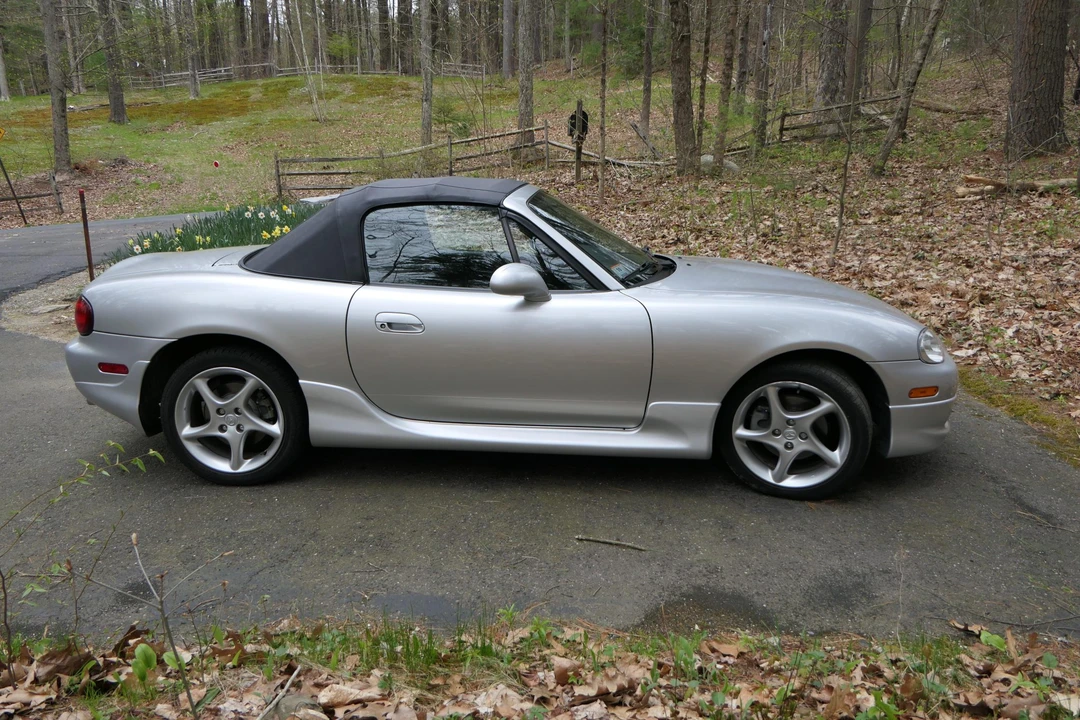 2003 Mazda NB MX-5 Miata - Image 11 of 31