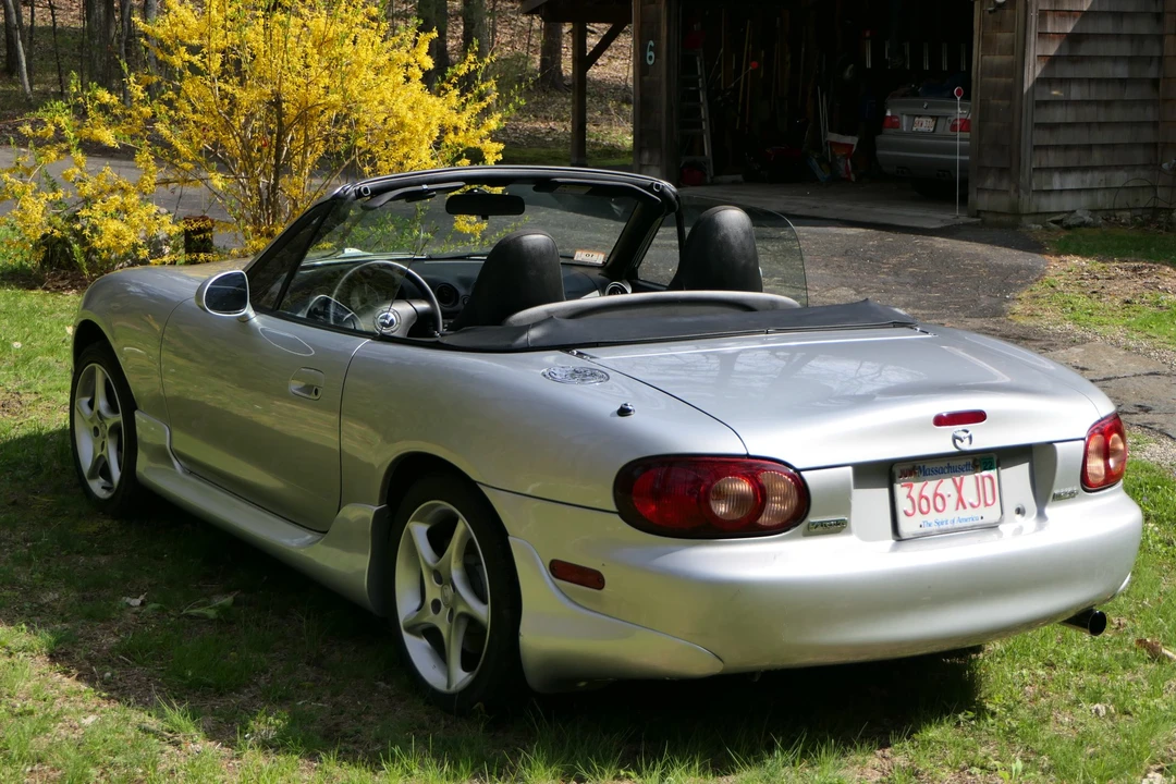 2003 Mazda NB MX-5 Miata - Image 6 of 31