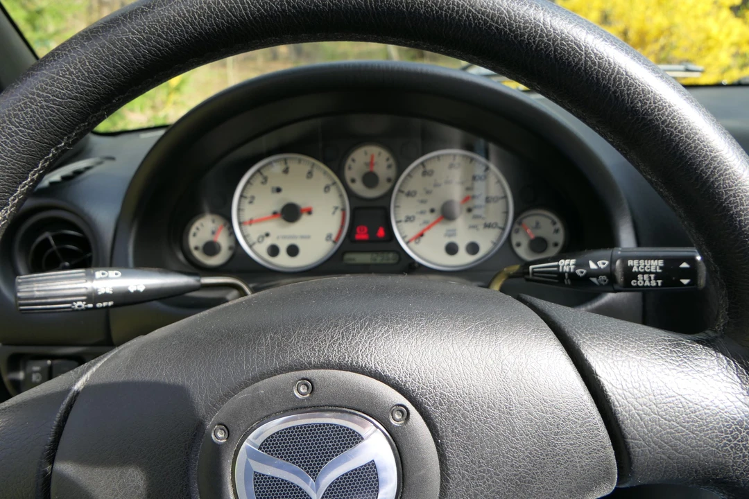 2003 Mazda NB MX-5 Miata - Image 28 of 31