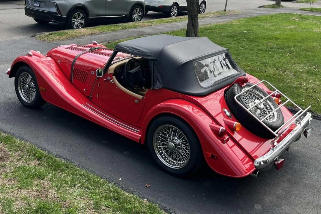 2003 Morgan Plus 8 - Image 2 of 9