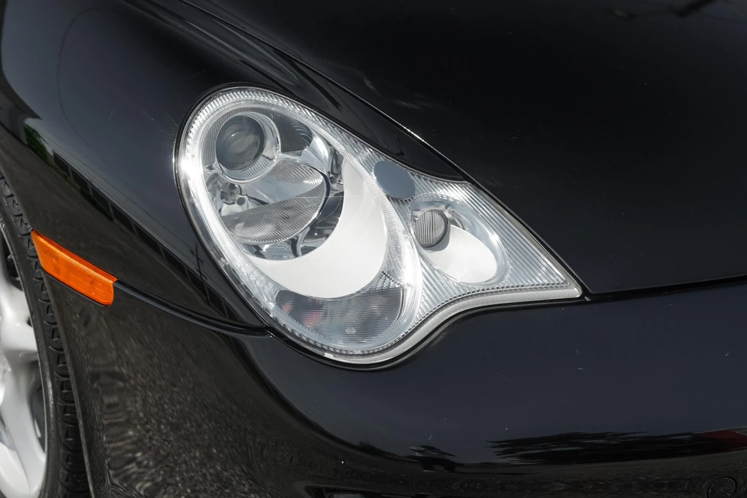 2003 Porsche 996 Carrera - Image 17 of 31