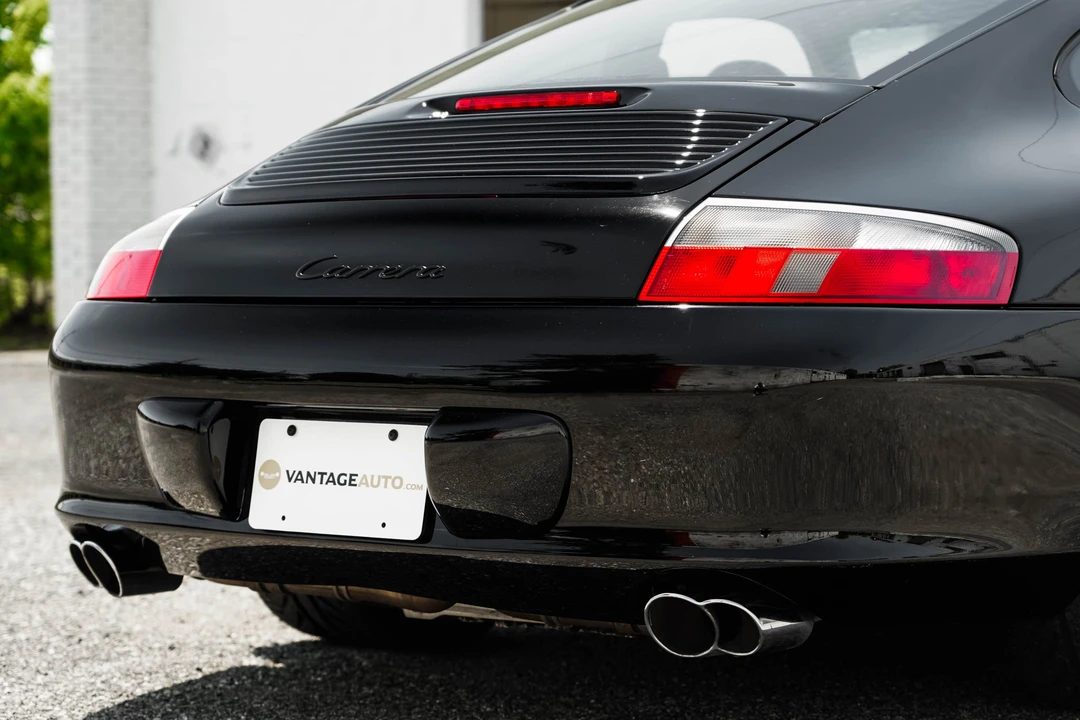 2003 Porsche 996 Carrera - Image 27 of 31