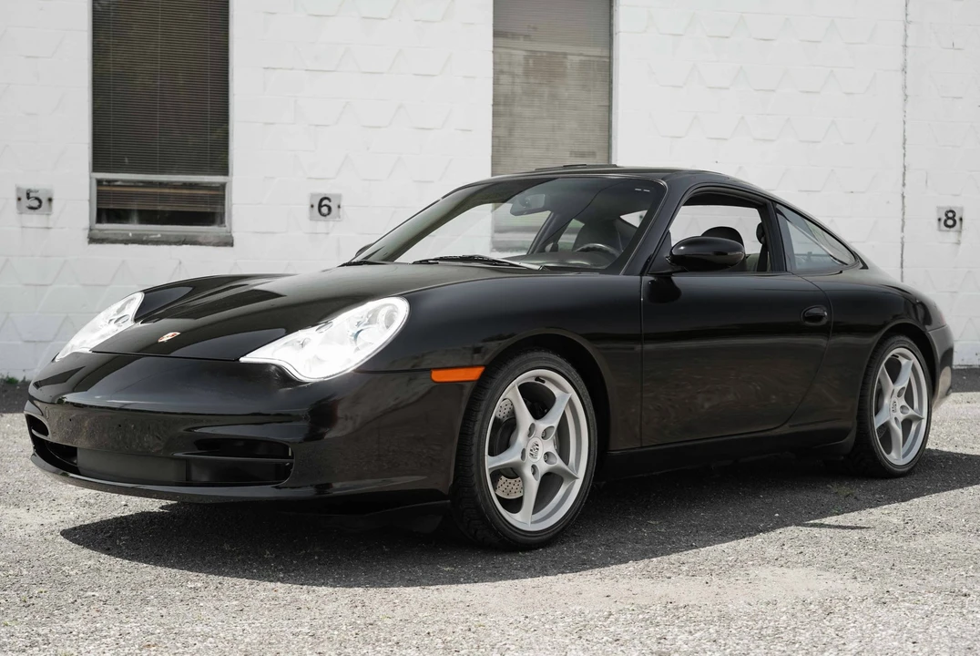 2003 Porsche 996 Carrera - Image 2 of 31