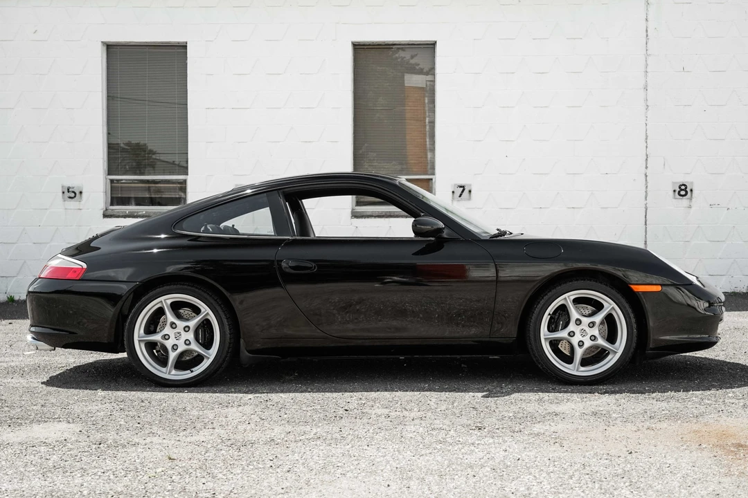 2003 Porsche 996 Carrera - Image 11 of 31
