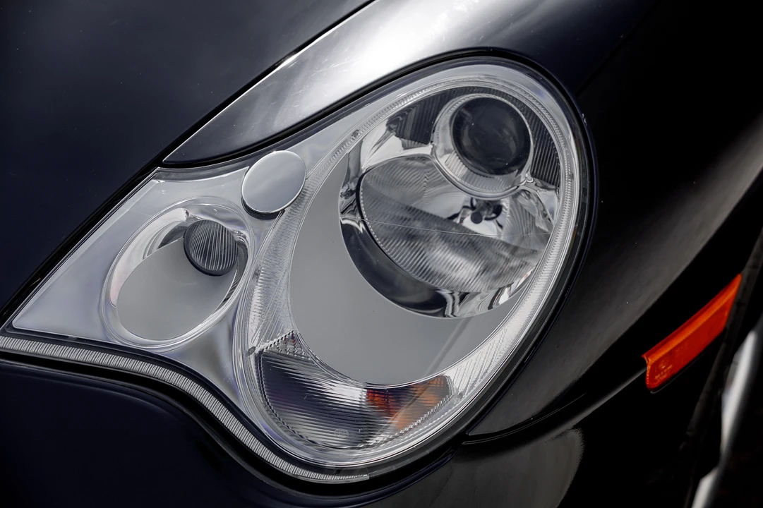 2003 Porsche 996 Turbo - Image 18 of 31