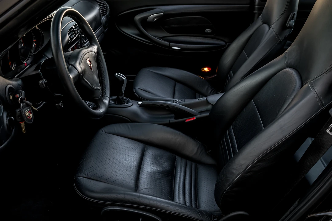 2003 Porsche 996 Turbo - Image 27 of 31