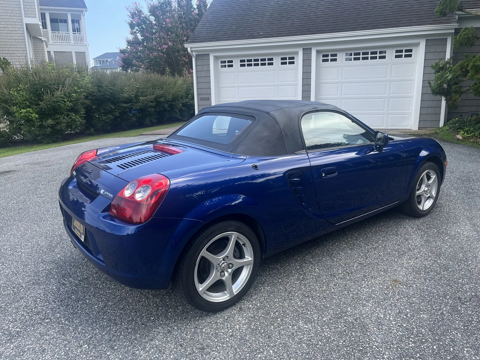 2003 Toyota MR2 Spyder/MR-S - Image 5 of 31