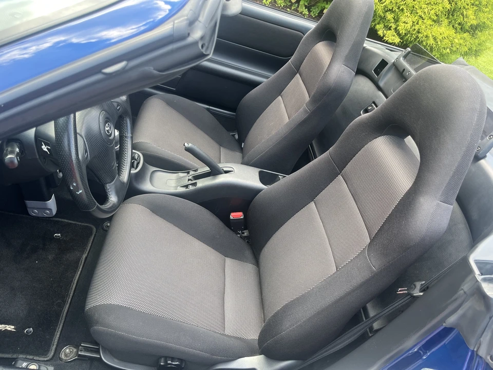 2003 Toyota MR2 Spyder/MR-S - Image 26 of 31