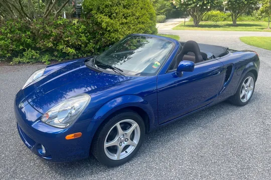 2003 Toyota MR2 Spyder 6-Speed Conversion