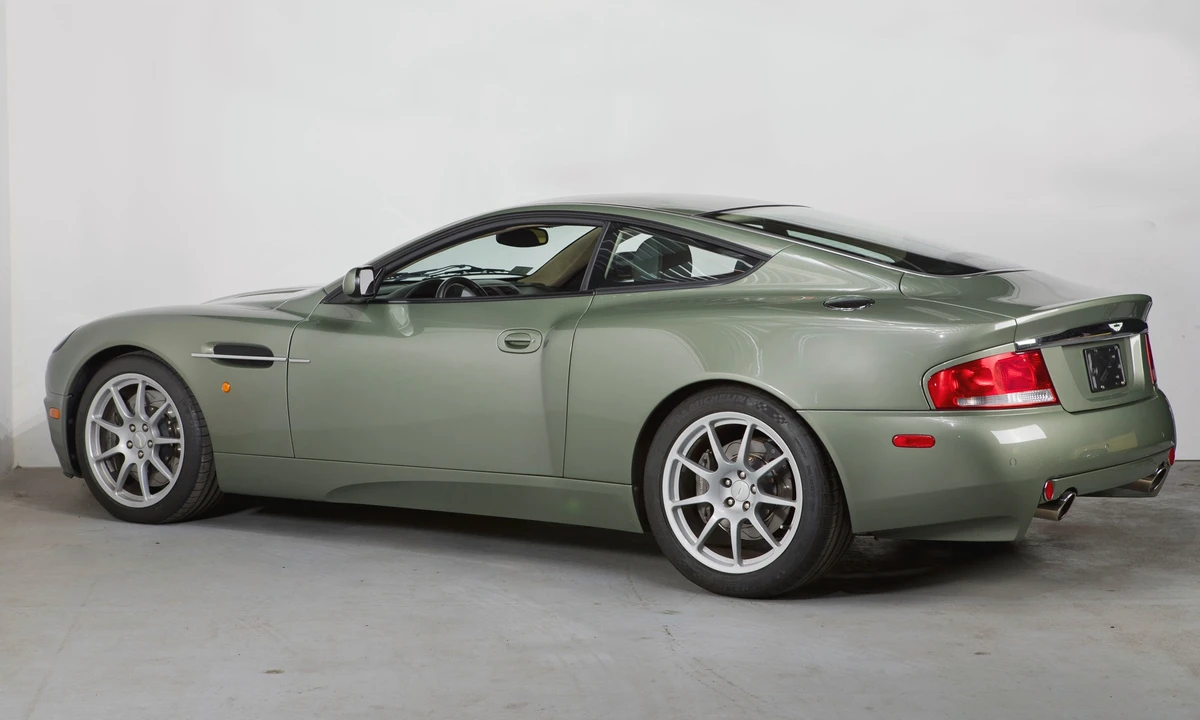 2004 Aston Martin Vanquish 1st Gen - Image 12 of 31