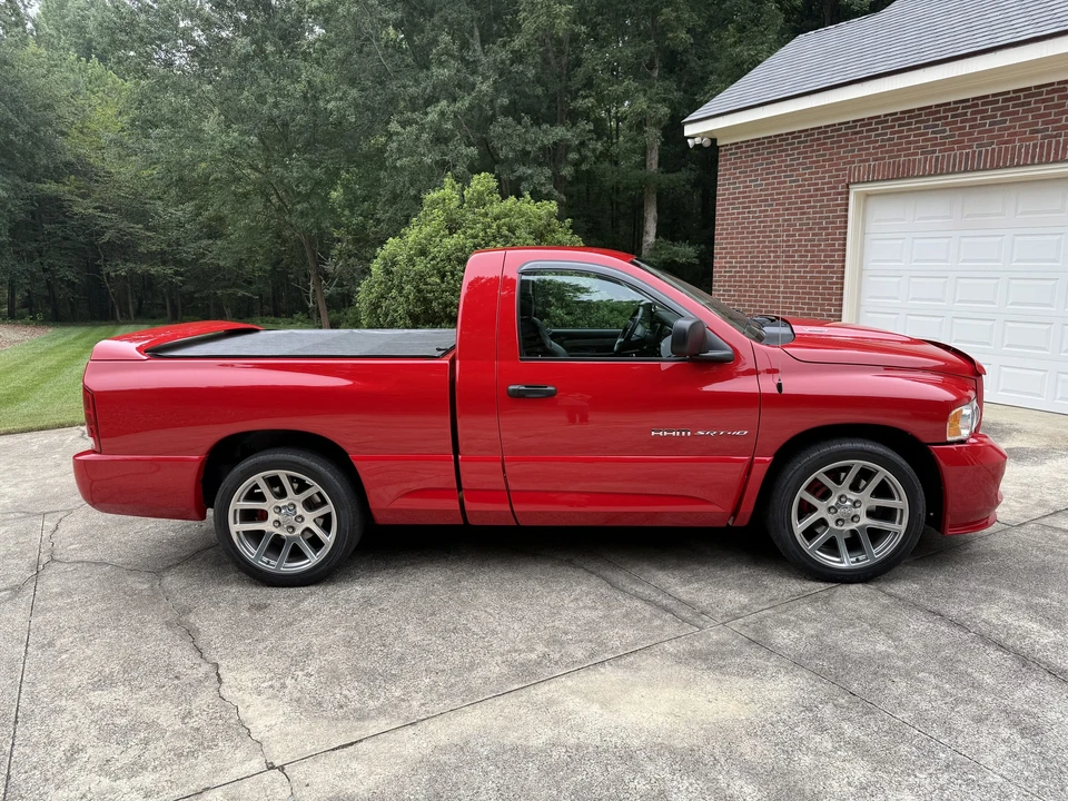2004 Dodge Ram SRT-10 3rd Gen - Image 9 of 31