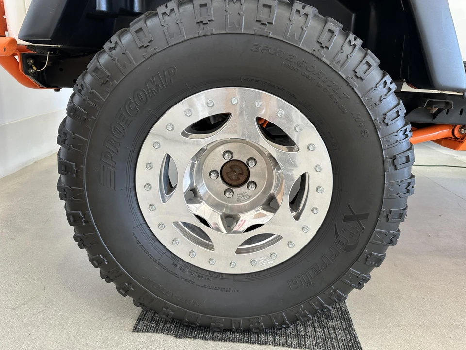 2004 Jeep TJ Wrangler - Image 24 of 31