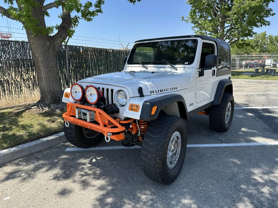 2004 Jeep TJ Wrangler - Image 2 of 31