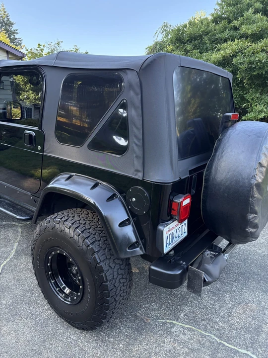 2004 Jeep TJ Wrangler - Image 15 of 31