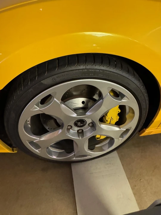 2004 Lamborghini Gallardo - Image 23 of 31