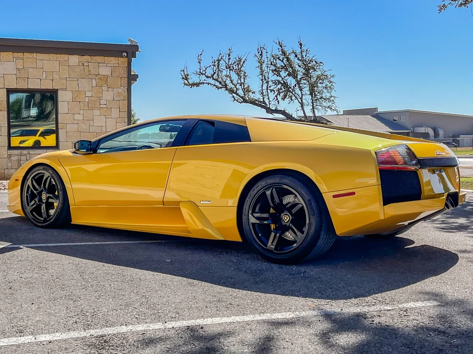 2004 Lamborghini Murcielago - Image 13 of 31