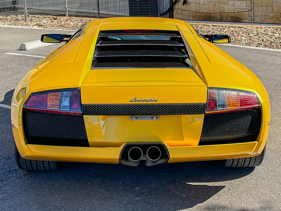 2004 Lamborghini Murcielago - Image 11 of 31