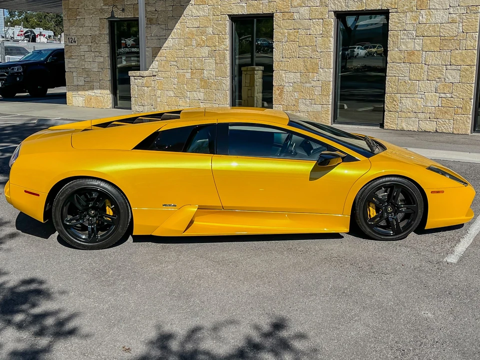 2004 Lamborghini Murcielago - Image 8 of 31