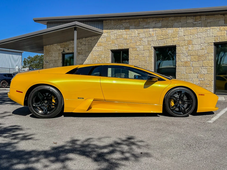 2004 Lamborghini Murcielago - Image 7 of 31