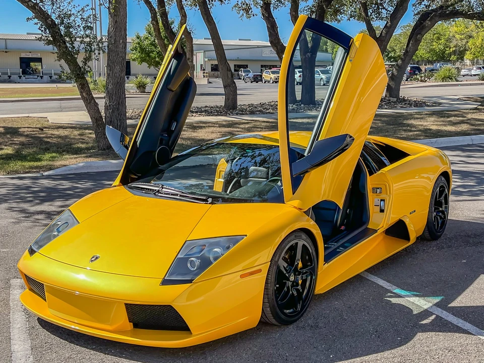 2004 Lamborghini Murcielago - Image 17 of 31