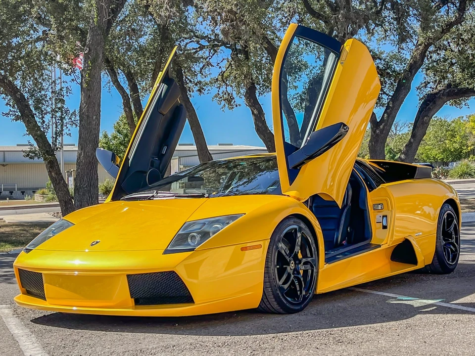 2004 Lamborghini Murcielago - Image 15 of 31