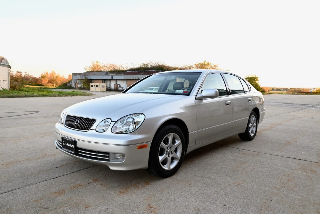 2004 Lexus GS 2nd Gen - Image 26 of 31
