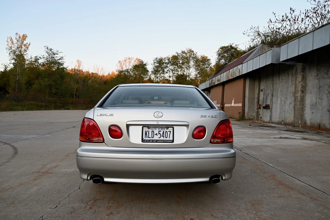 2004 Lexus GS 2nd Gen - Image 15 of 31