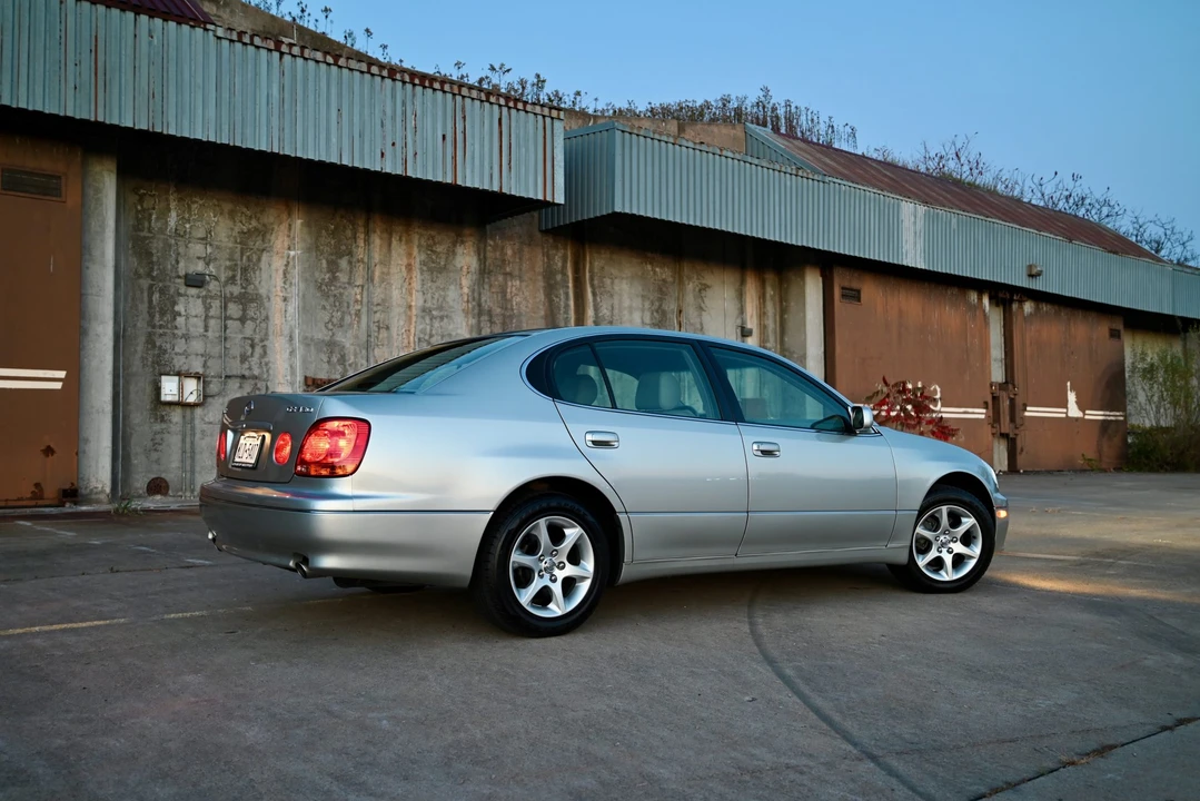 2004 Lexus GS 2nd Gen - Image 13 of 31