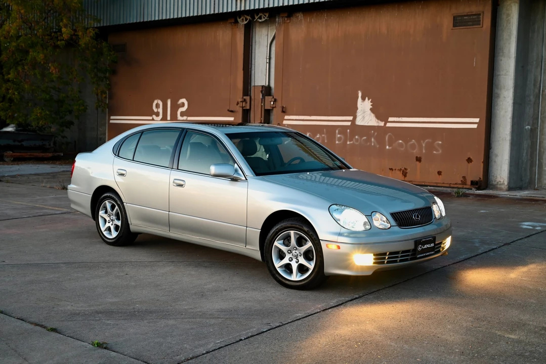 2004 Lexus GS 2nd Gen - Image 6 of 31