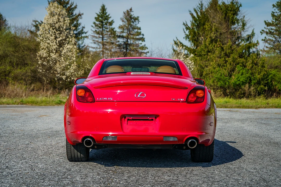 2004 Lexus SC430 - Image 11 of 31