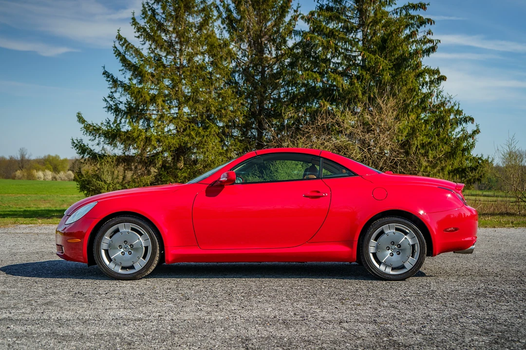2004 Lexus SC430 - Image 10 of 31