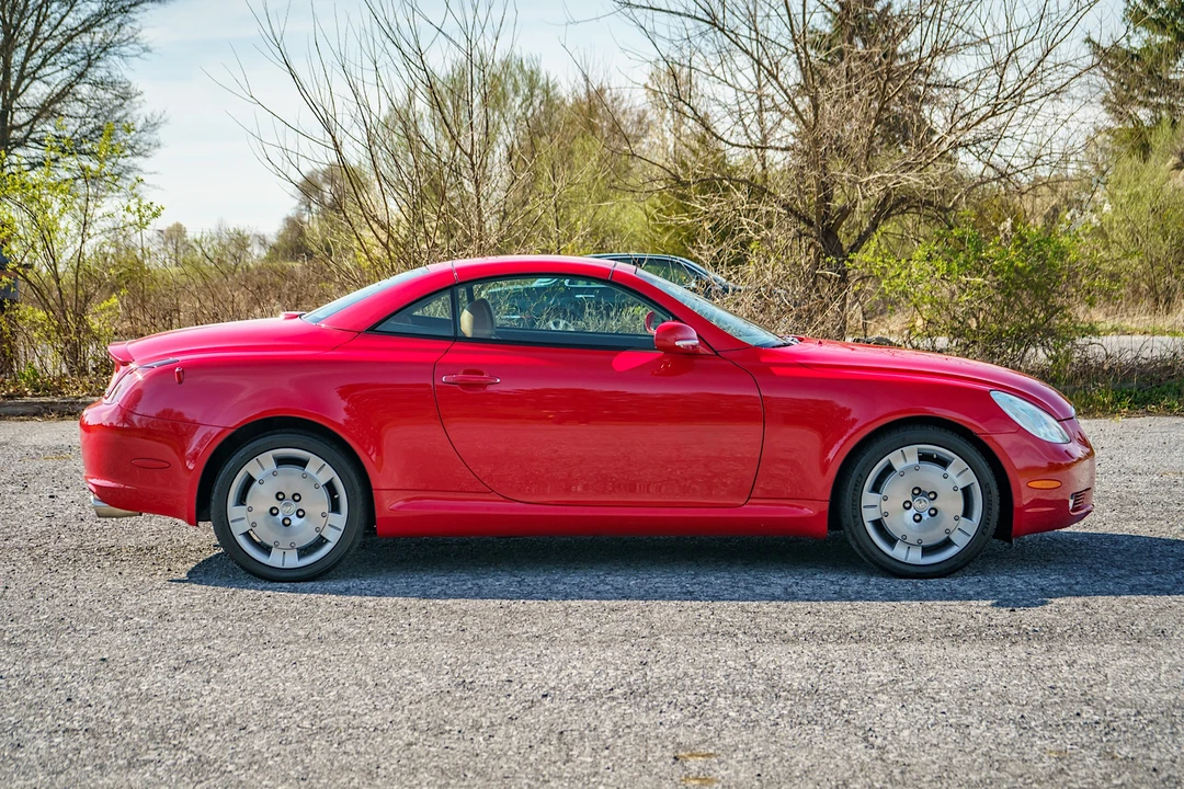 2004 Lexus SC430 - Image 9 of 31