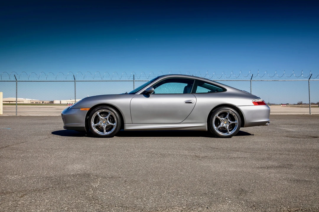 2004 Porsche 996 Carrera - Image 10 of 31