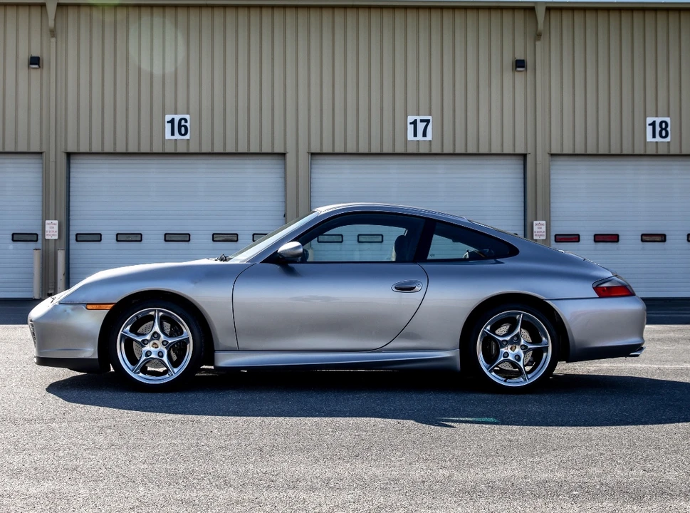 2004 Porsche 996 Carrera - Image 25 of 31