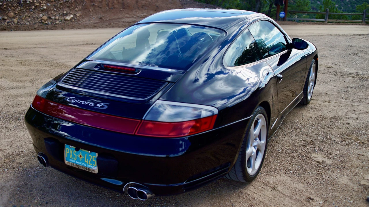 2004 Porsche 996 Carrera 4S - Image 28 of 31