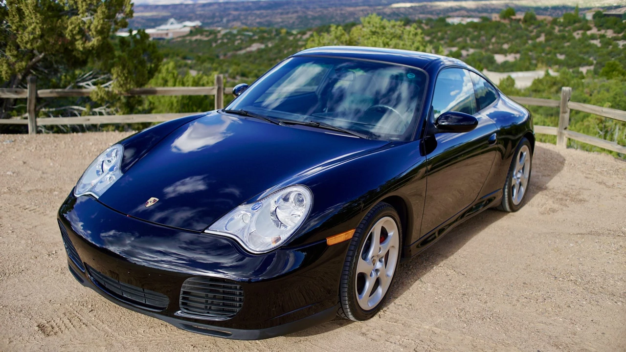 2004 Porsche 996 Carrera 4S - Image 9 of 31