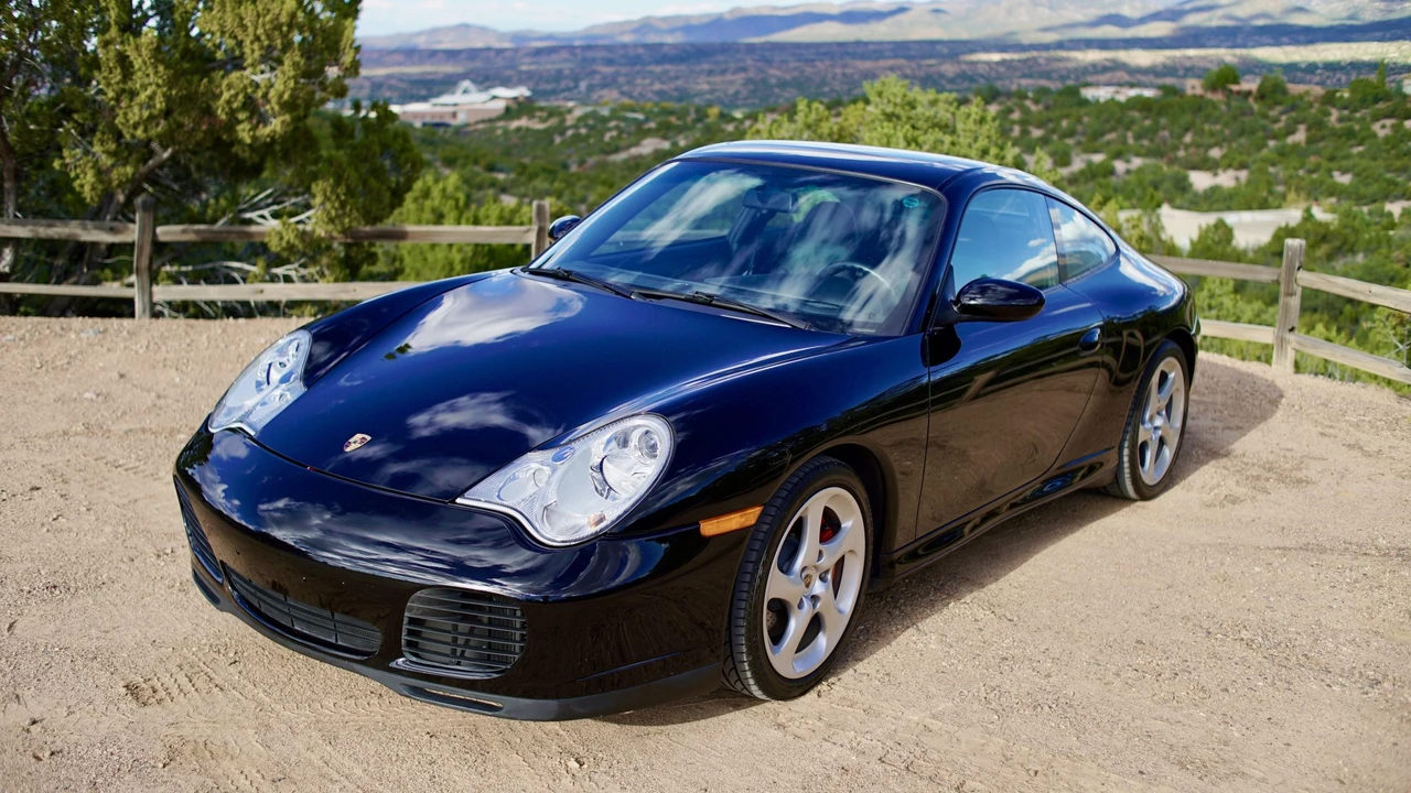 2004 Porsche 996 Carrera 4S - Image 7 of 31