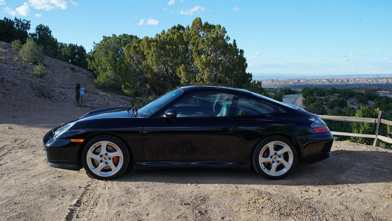 2004 Porsche 996 Carrera 4S - Image 20 of 31